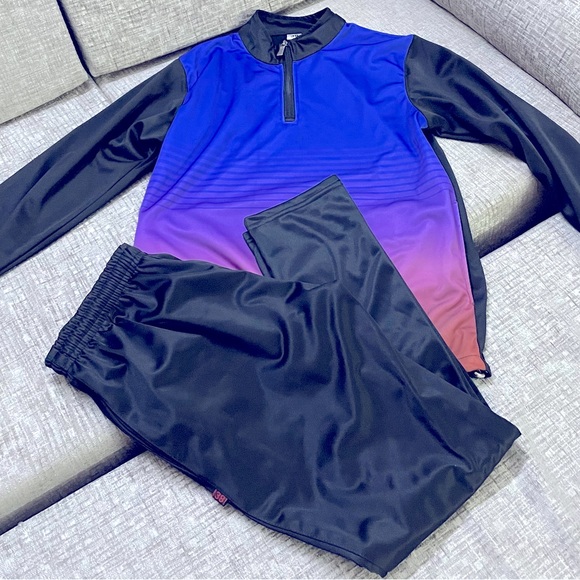 Vibrant unisex black colour track suit in breathable polyester fabric size 38 - Picture 2 of 6